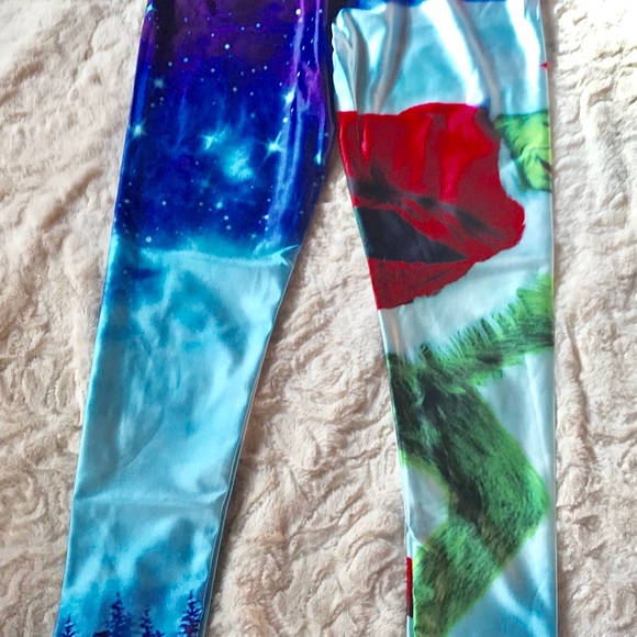 NWT How The Grinch Stole Christmas Leggings - Picture 3 of 4